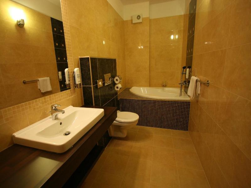 Hotel River image