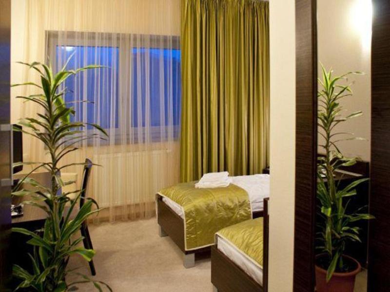 Hotel River image