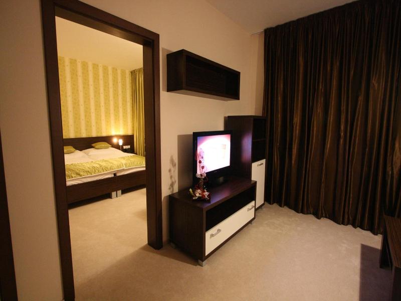 Hotel River image