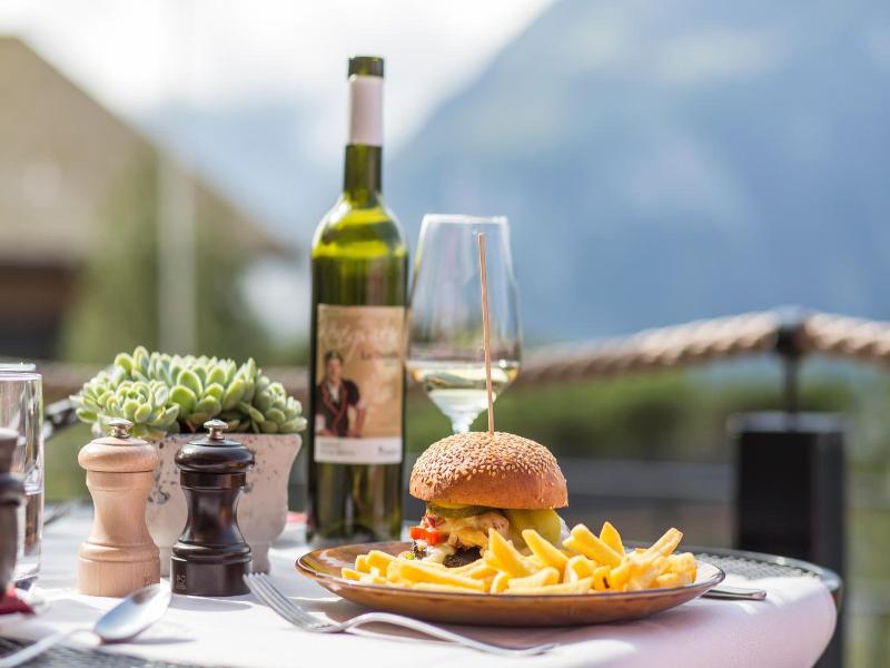 Hotel Reuti image
