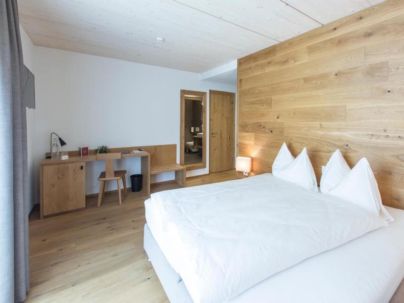 Hotel Reuti image
