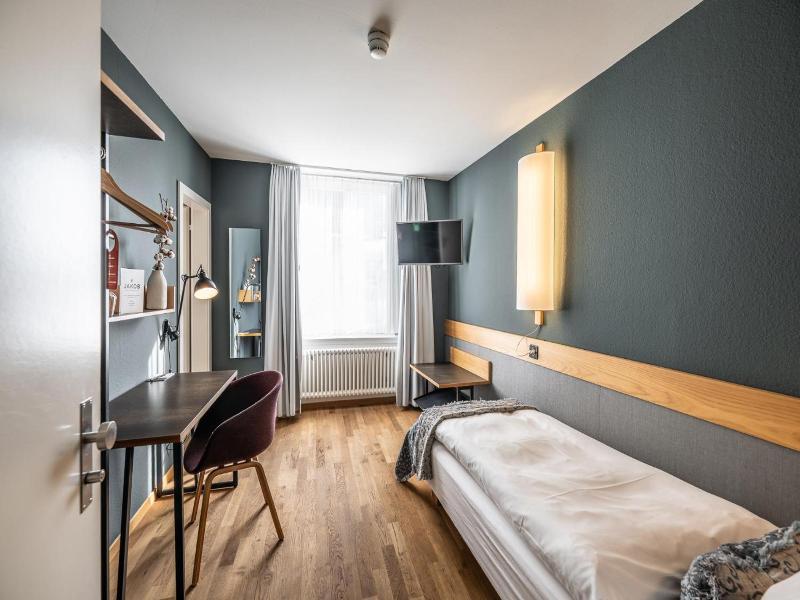 Hotel Jakob image