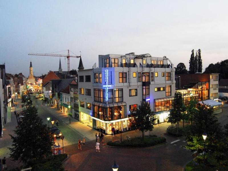Hotel De Swaen image