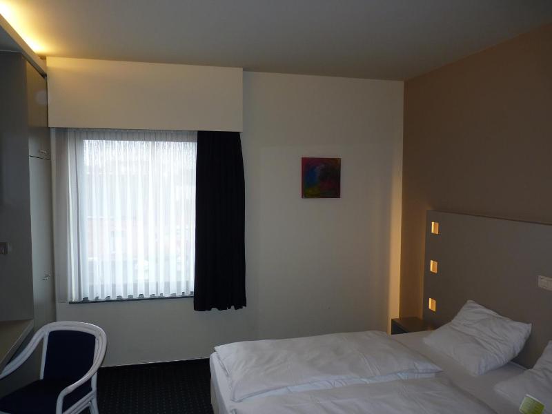 Hotel De Swaen image
