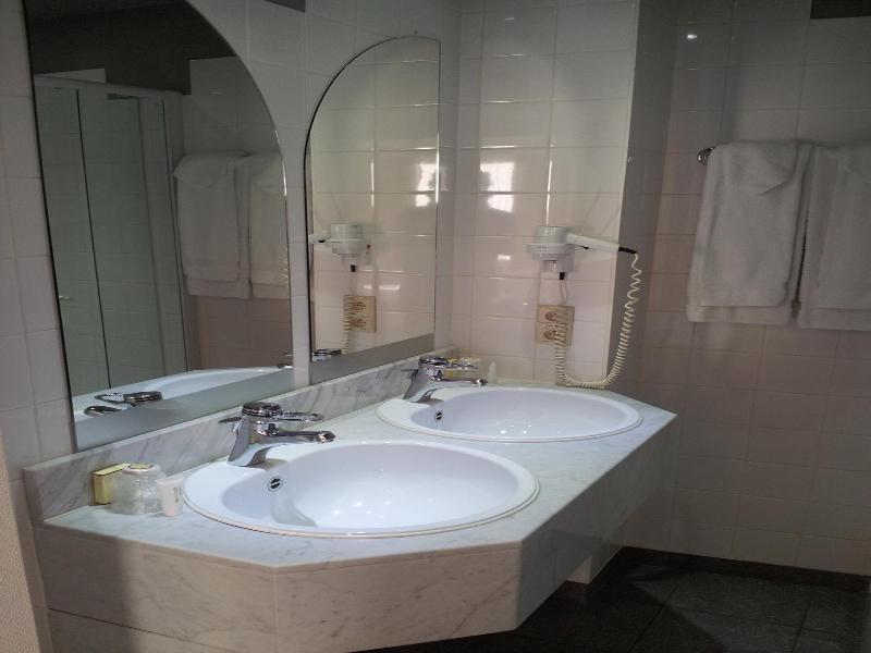 Hotel De Swaen image