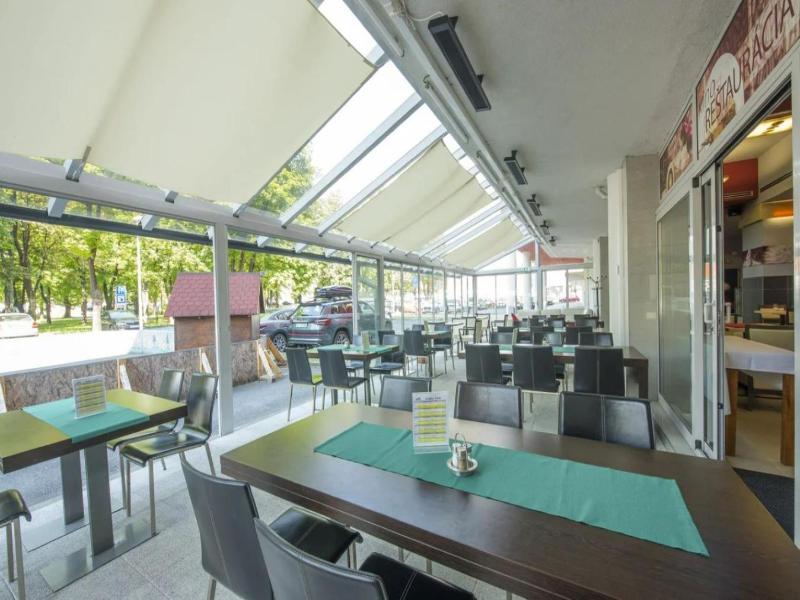 Hotel Spolcentrum image