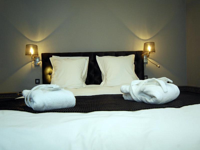 Hotel Saint Amour image