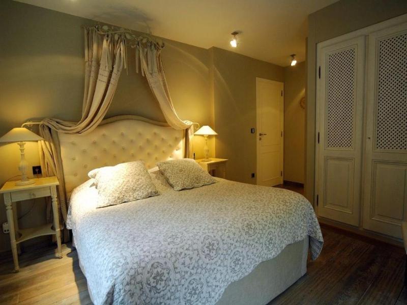 Hotel Saint Amour image