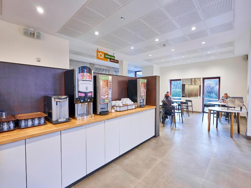 Generation Europe Youth Hostel image