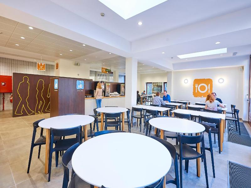 Generation Europe Youth Hostel image