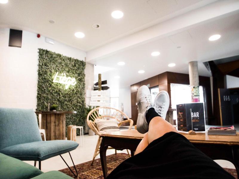 Liv Ge Youth Hostel image