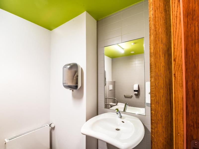 Liv Ge Youth Hostel image