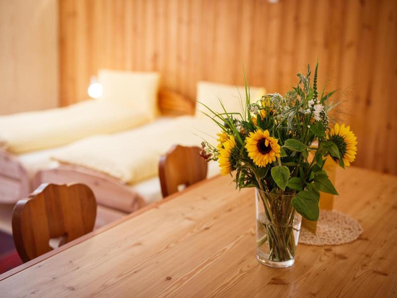 Hotel Nufenen image