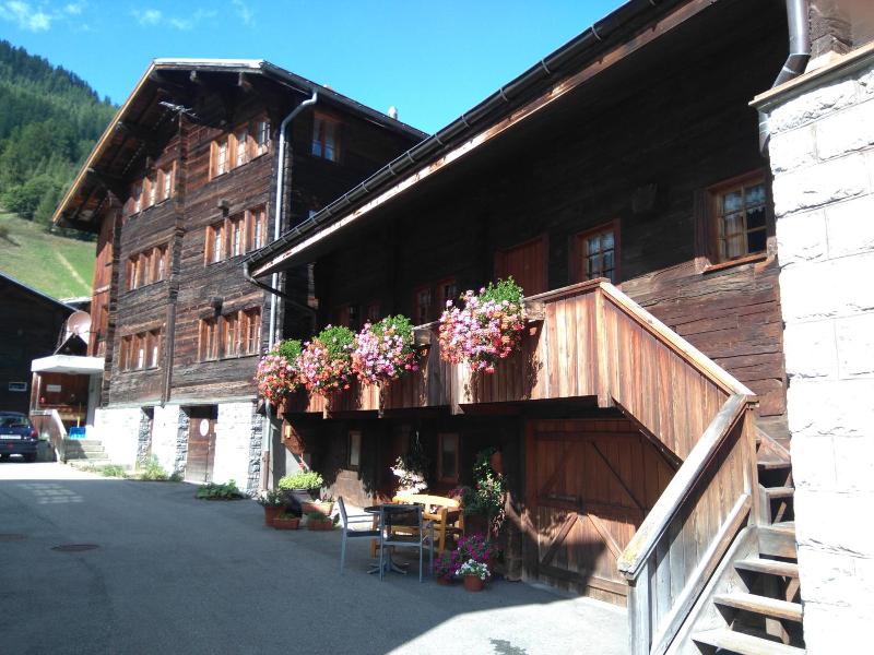 Hotel Nufenen image
