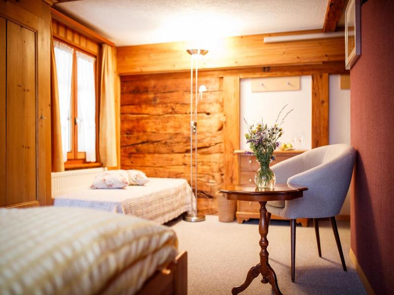 Hotel Nufenen image