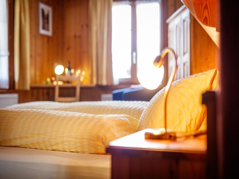 Hotel Nufenen image
