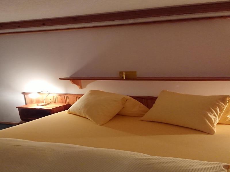 Hotel Nufenen image