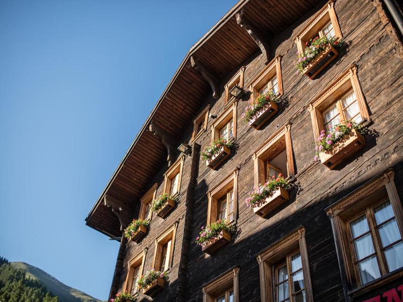 Hotel Nufenen image