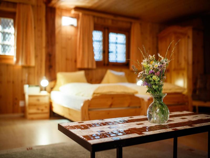 Hotel Nufenen image