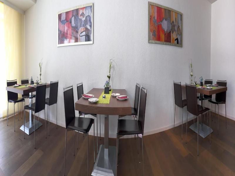 Feehof image