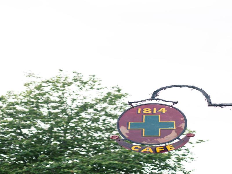 Hv Tel Restaurant La Croix Verte Vich image