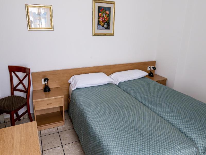 Albergo Stazione image