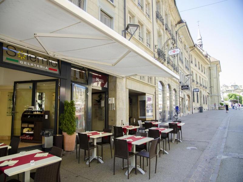 Hotel Du Faucon image