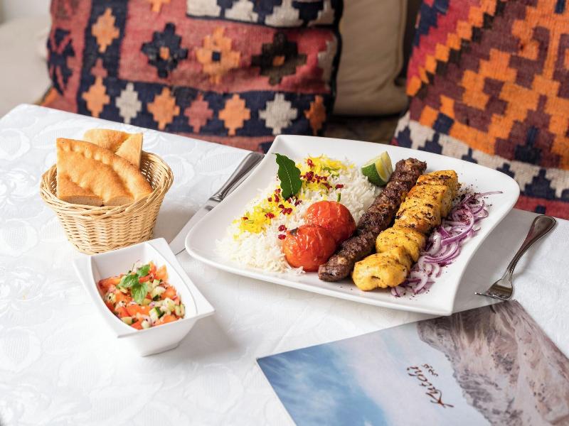 Hotel Restaurant Kutchi image