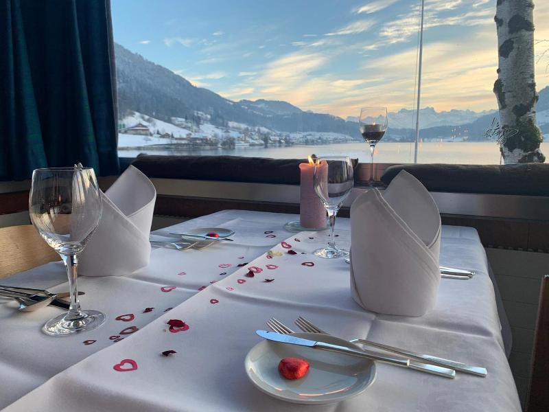 Hotel Restaurant Eierhals Am Vngerisee image