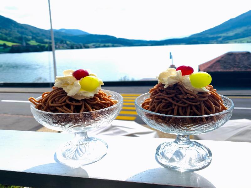 Hotel Restaurant Eierhals Am Vngerisee image