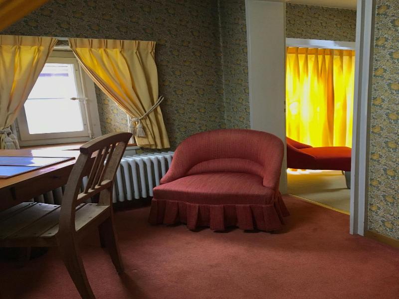 Hv Tel Les Vieux Toits image