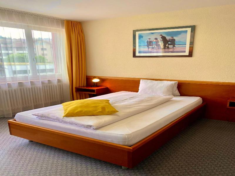 Hotel Zum Roten Lv Wen image