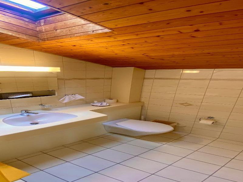 Hotel Zum Roten Lv Wen image