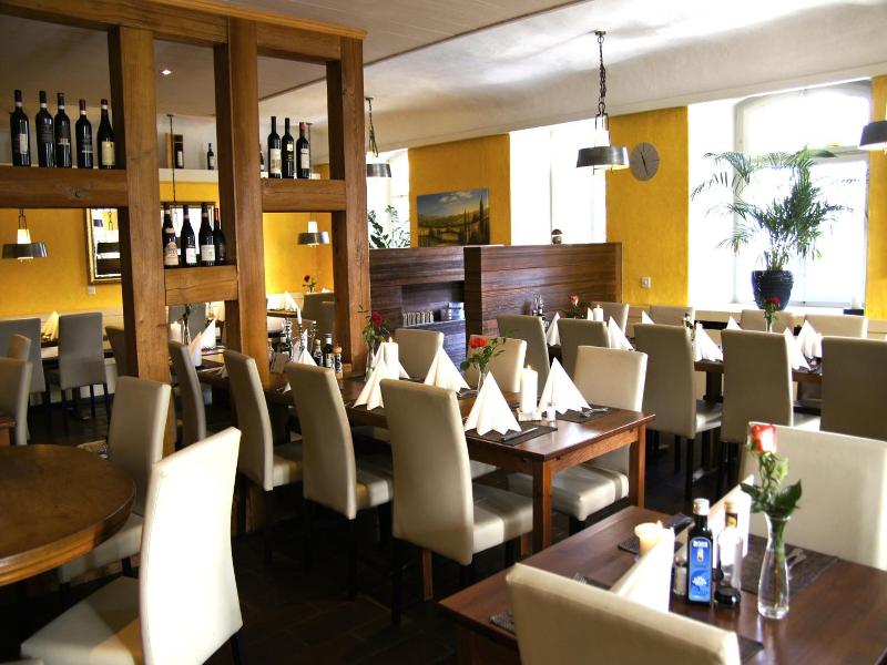Hotel Rotes Haus image