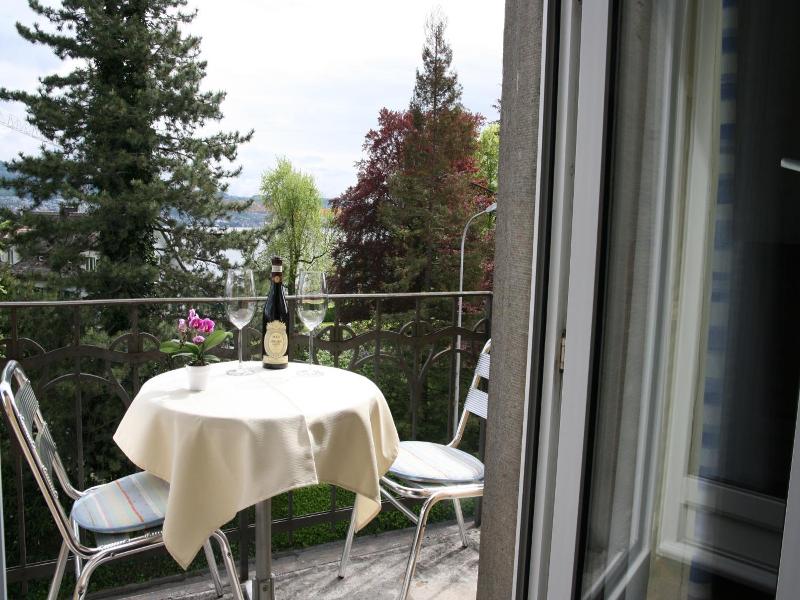 Hotel Glv Rnisch Hof image