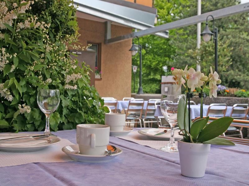 Hotel Glv Rnisch Hof image