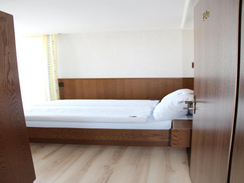 Hotel Glv Rnisch Hof image