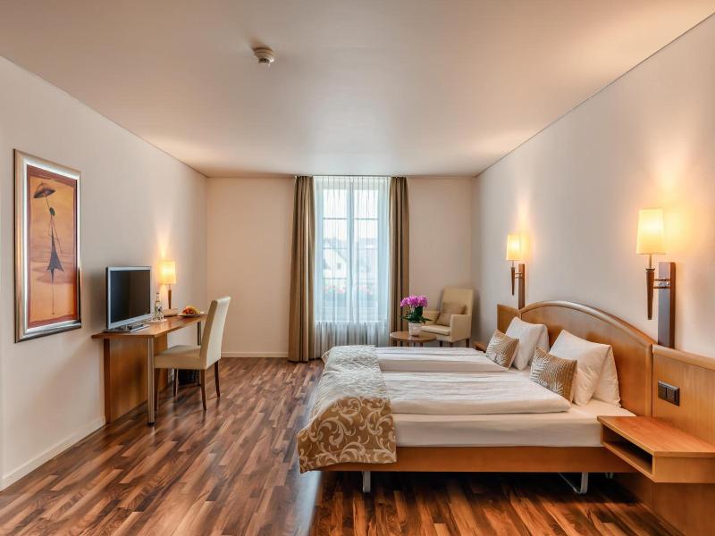 Hotel Landgasthof Schv Nbv Hl image