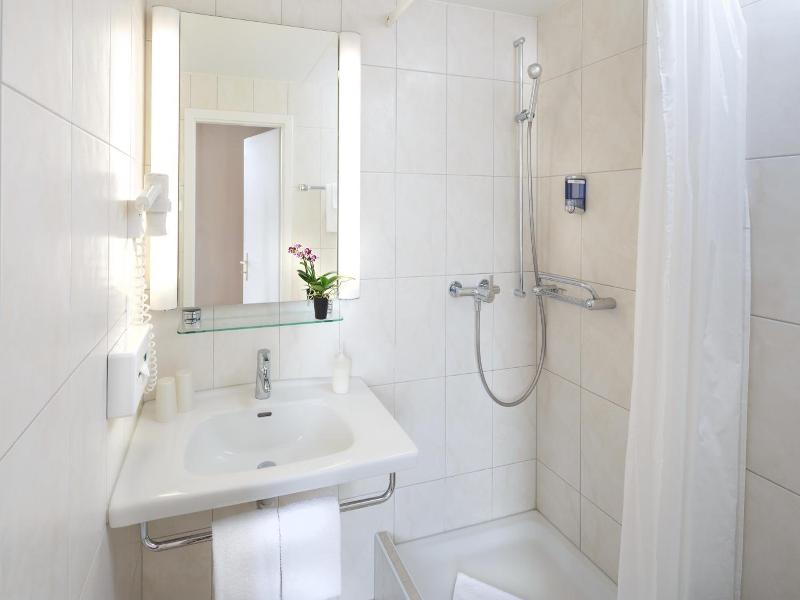 Hotel Landgasthof Schv Nbv Hl image