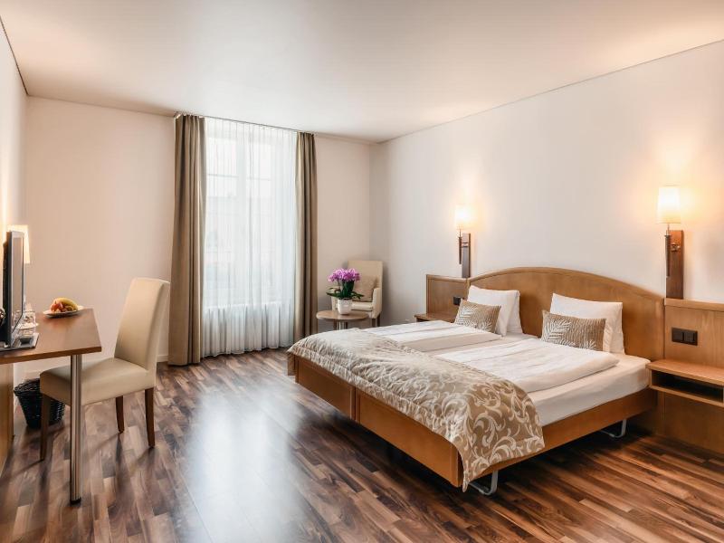 Hotel Landgasthof Schv Nbv Hl image