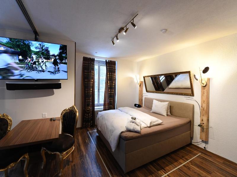 Hotel Krone Sihlbrugg image