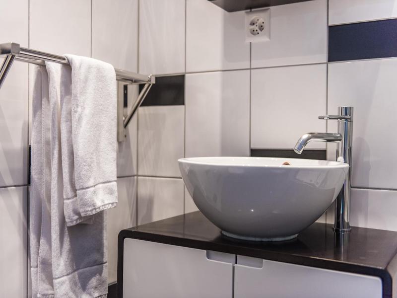 Hotel Krone Sihlbrugg image