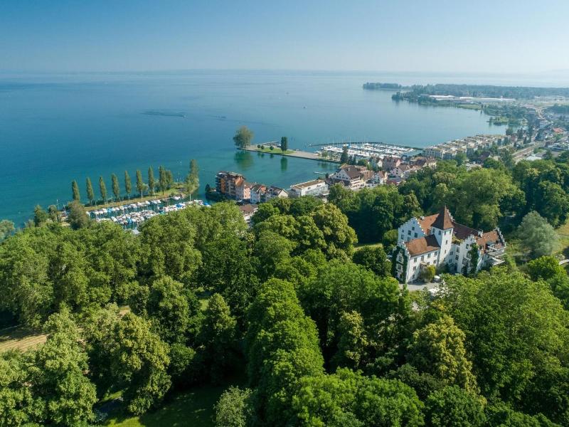 Schloss Wartegg image