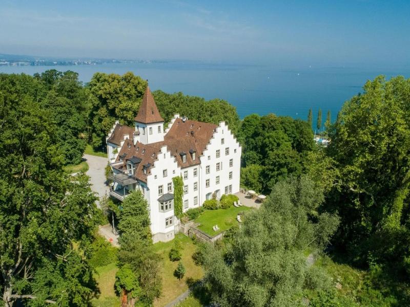 Schloss Wartegg image
