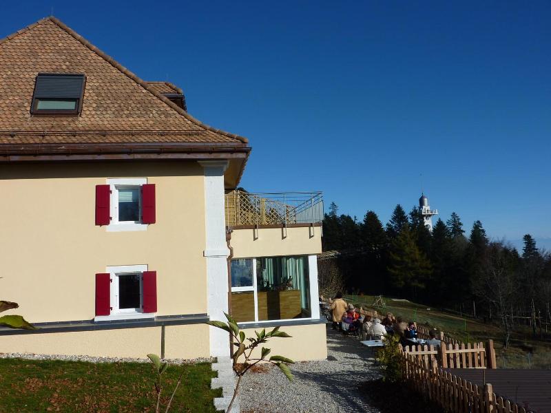 Petit Hv Tel De Chaumont image