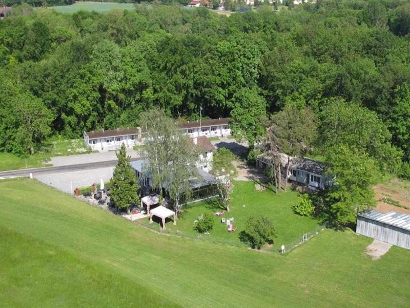 Relais De L Av Rodrome