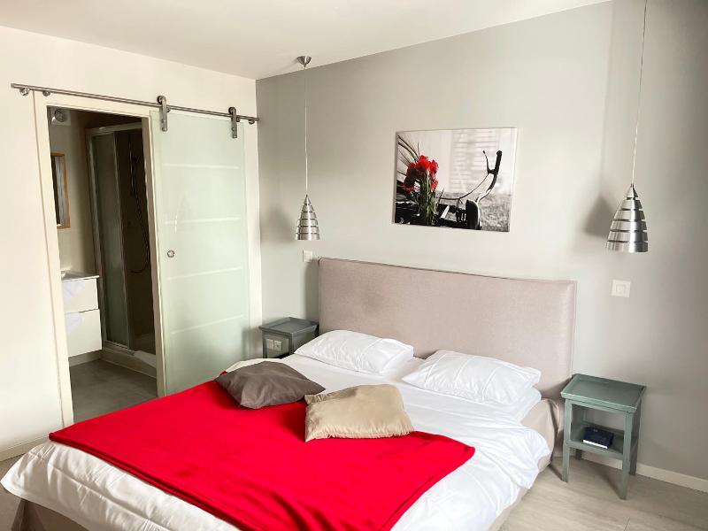 Relais De L Av Rodrome image