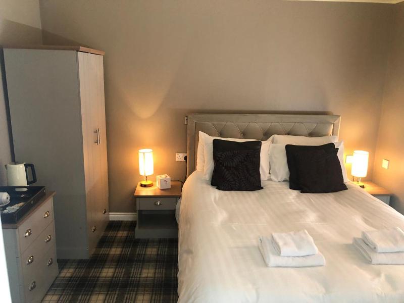 The Spinnaker Hotel image