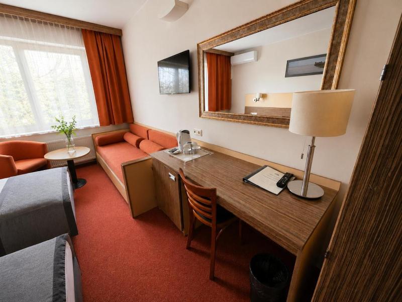 Info Hotel image