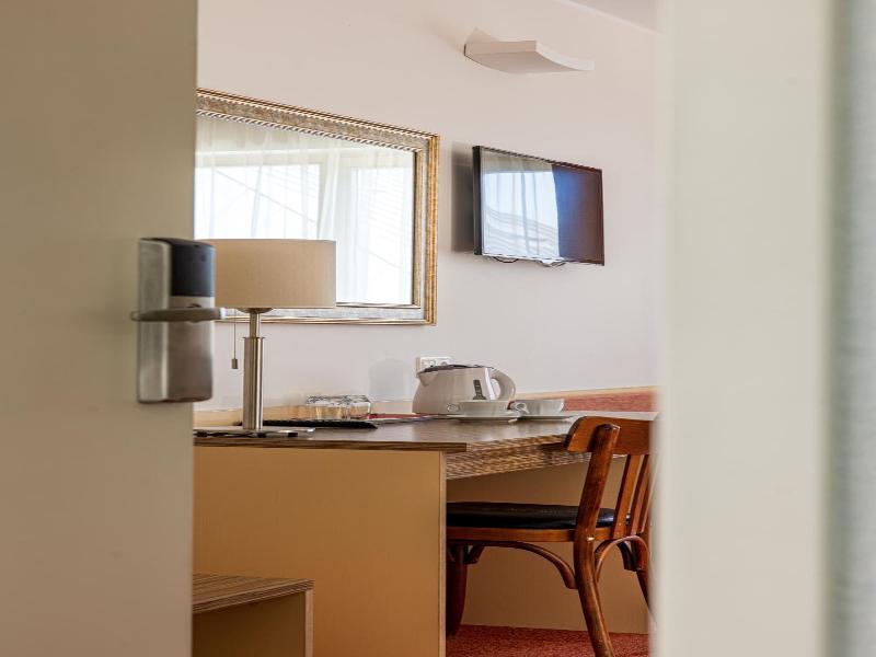 Info Hotel image